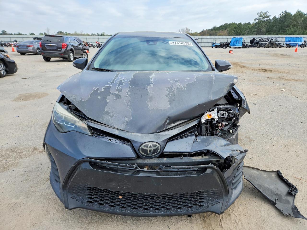 2019 TOYOTA COROLLA SE photo 13
