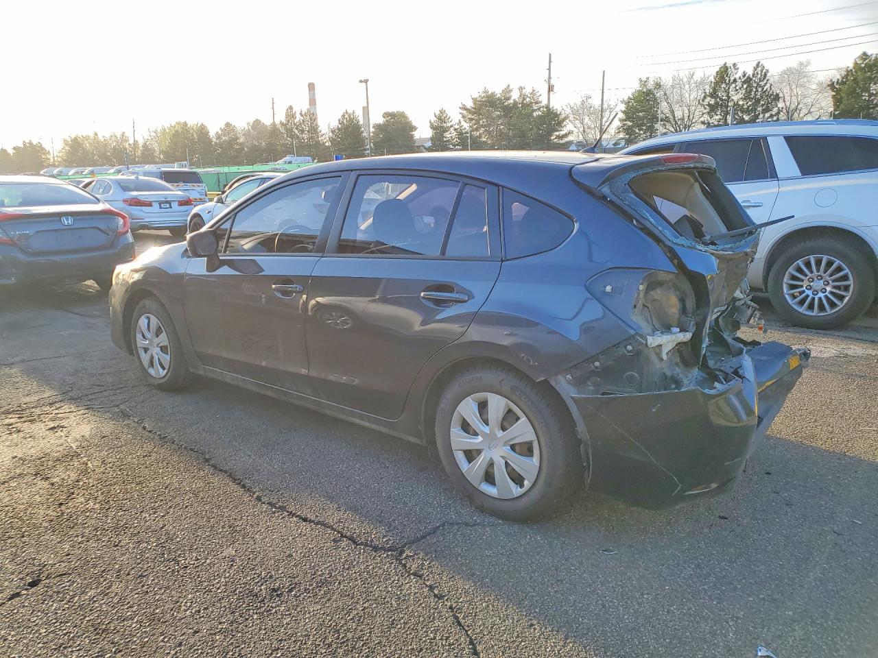 2016 SUBARU IMPREZA photo 2