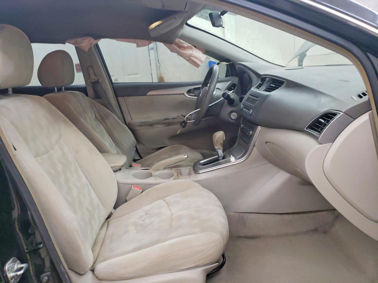2013 NISSAN SENTRA S photo 13