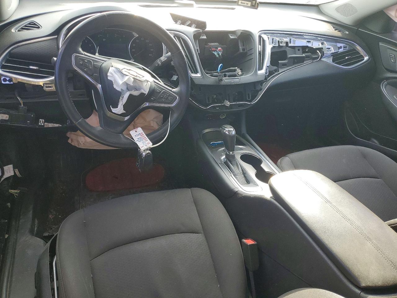 2018 CHEVROLET MALIBU LT photo 15