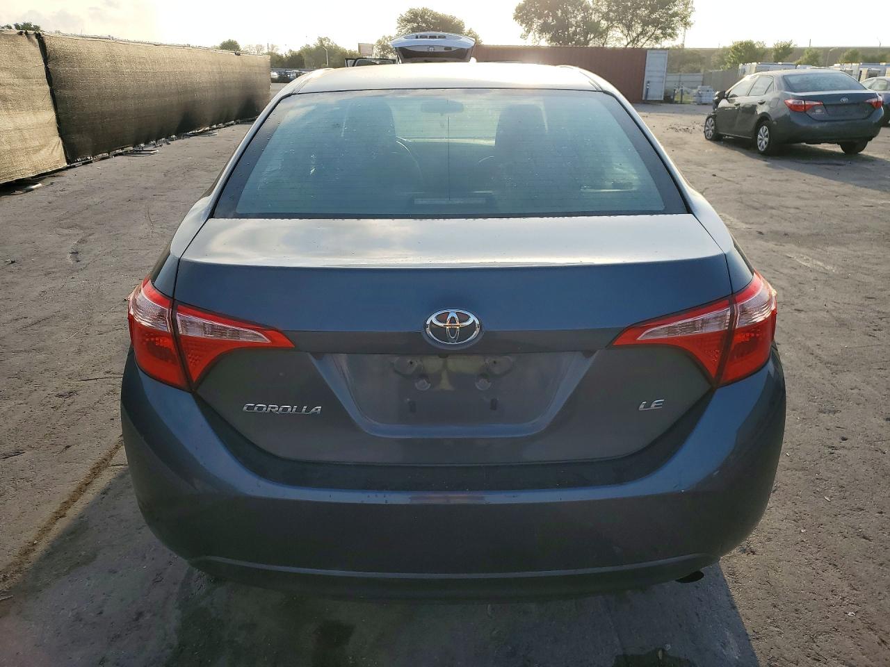 2019 TOYOTA COROLLA LE photo 16