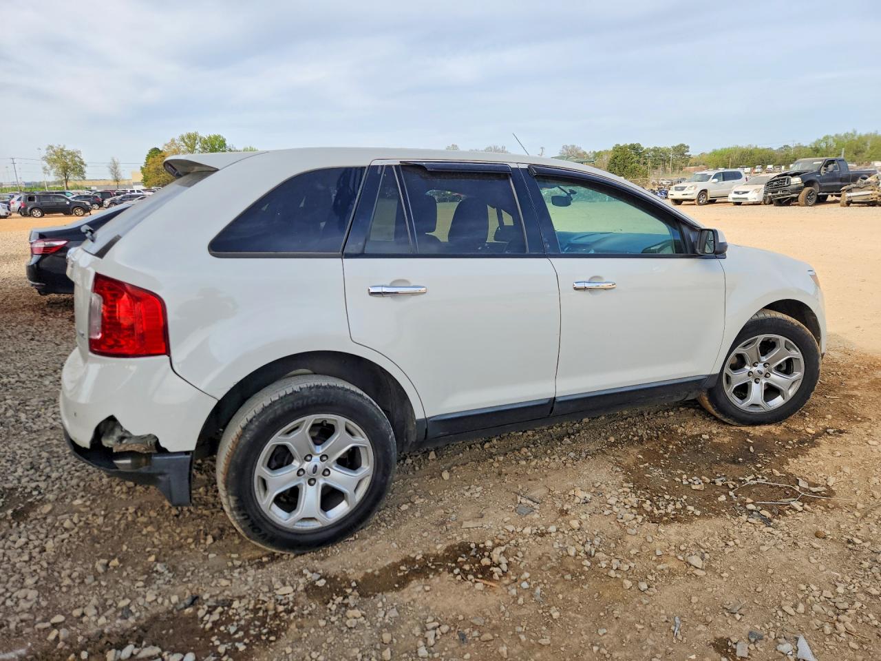2011 FORD EDGE SEL photo 3