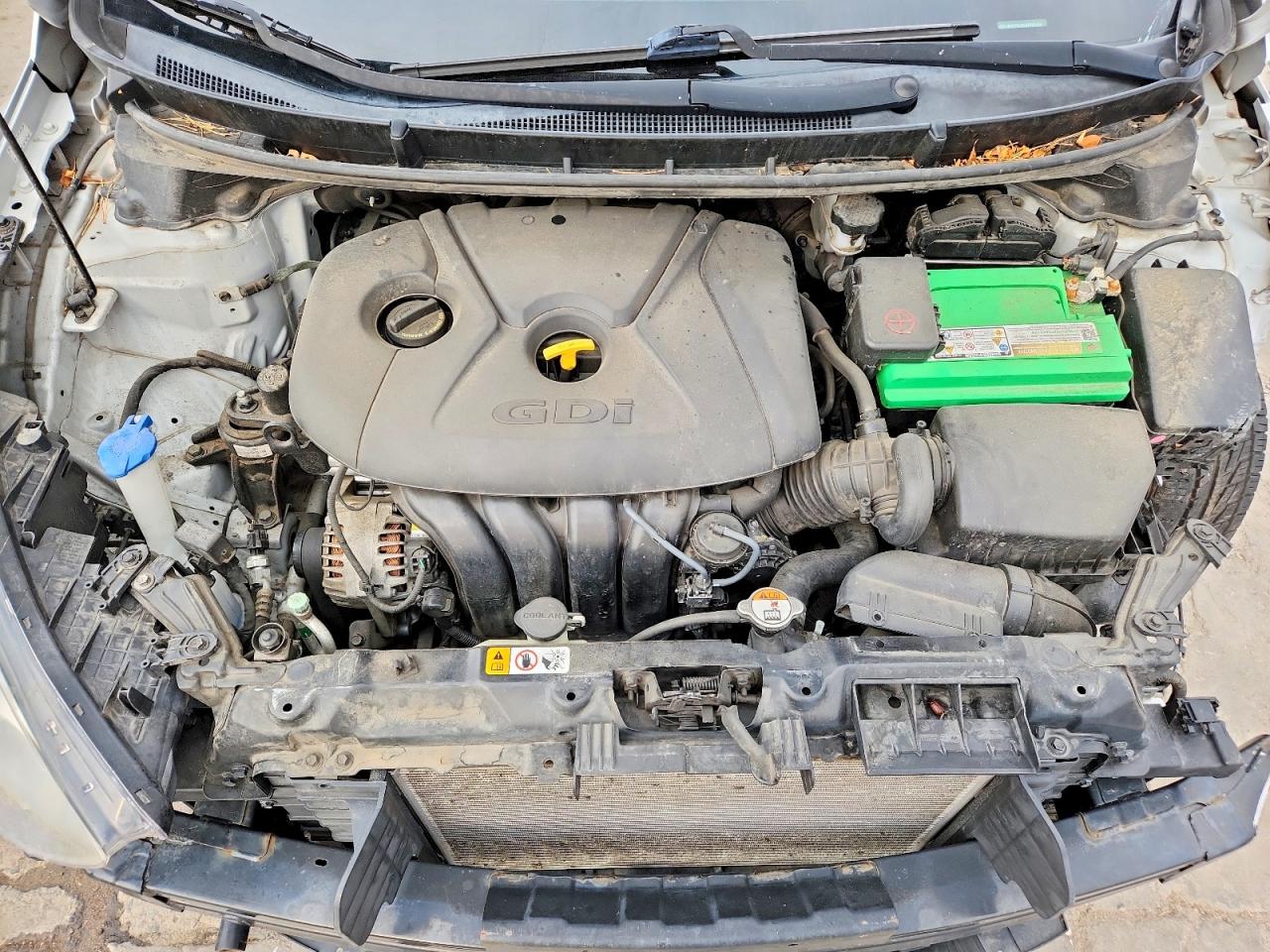 2016 HYUNDAI ELANTRA GT BASE photo 21