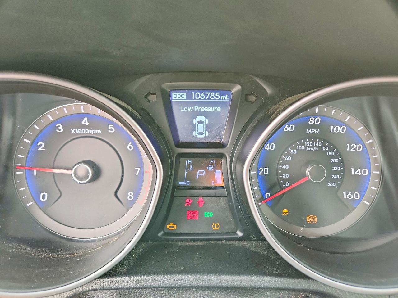 2016 HYUNDAI ELANTRA GT BASE photo 17
