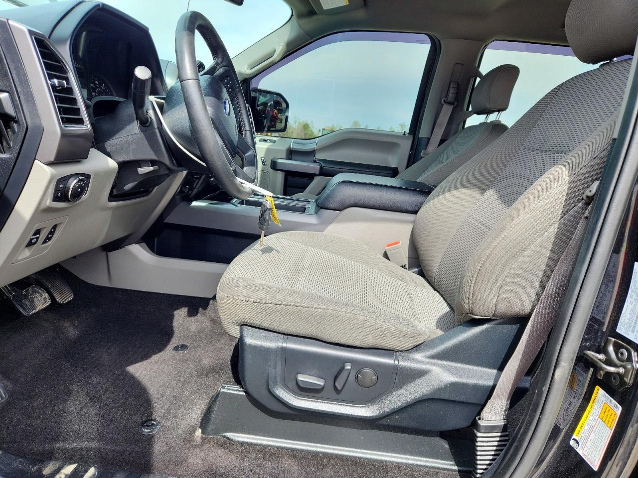2020 FORD F150 SUPERCREW photo 13