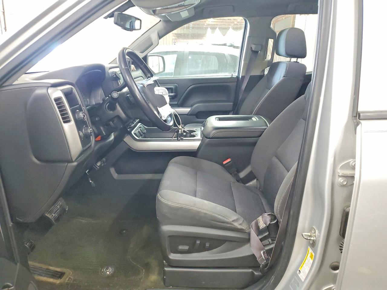2016 CHEVROLET SILVERADO K1500 LT photo 7