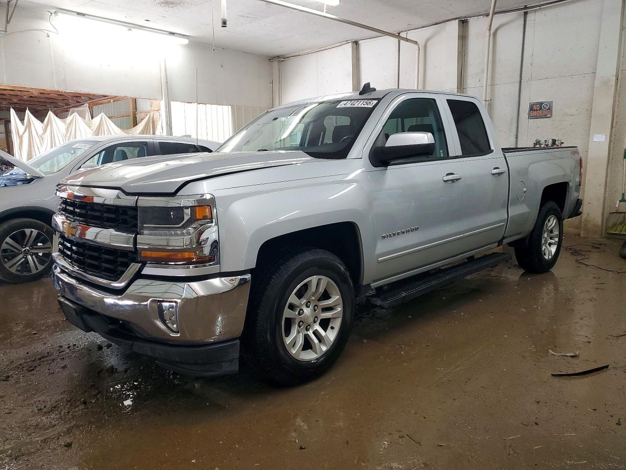 2016 CHEVROLET SILVERADO