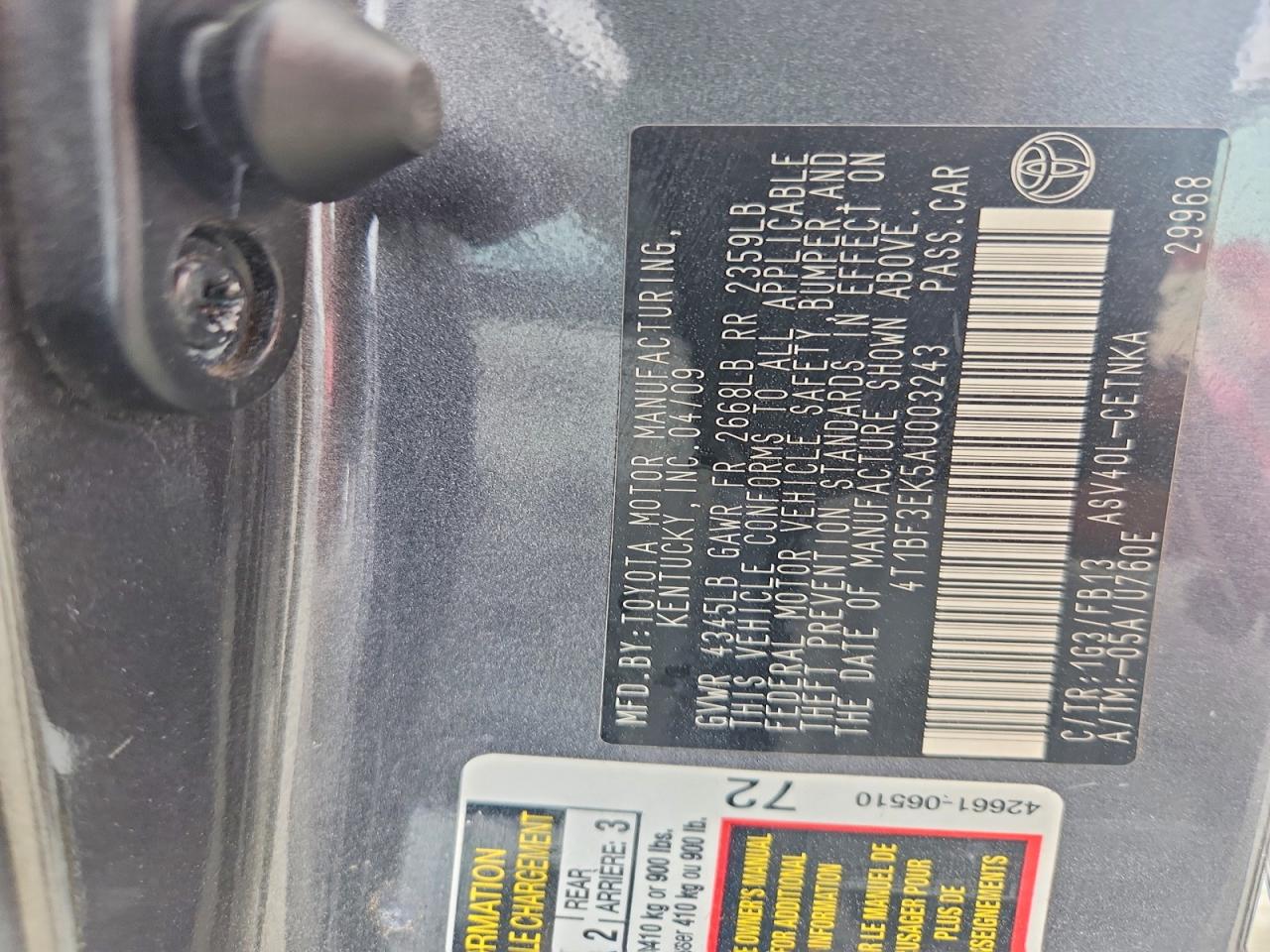 2010 TOYOTA CAMRY LE photo 23