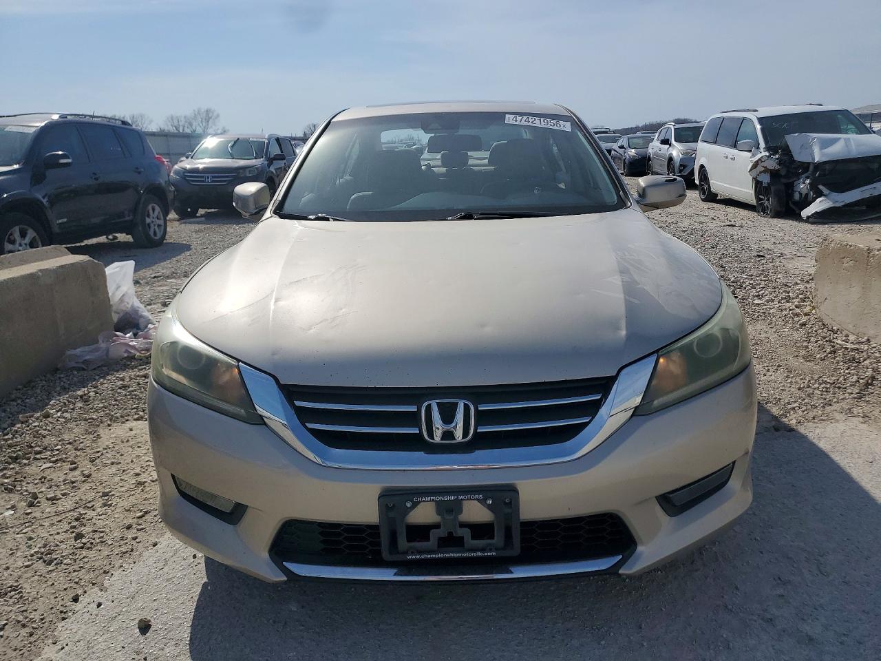 2015 HONDA ACCORD photo 13