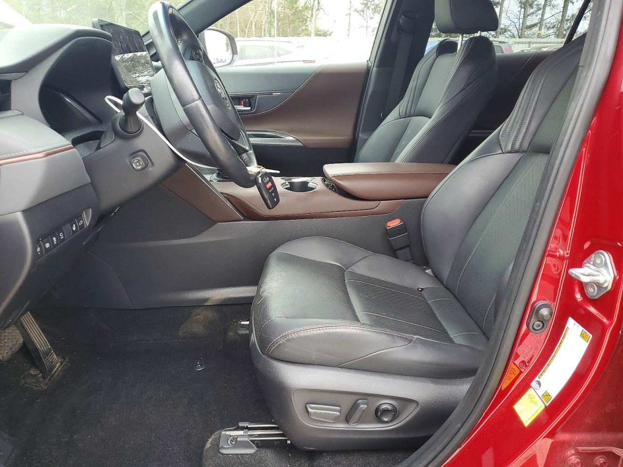 2023 TOYOTA VENZA LIMITED photo 13