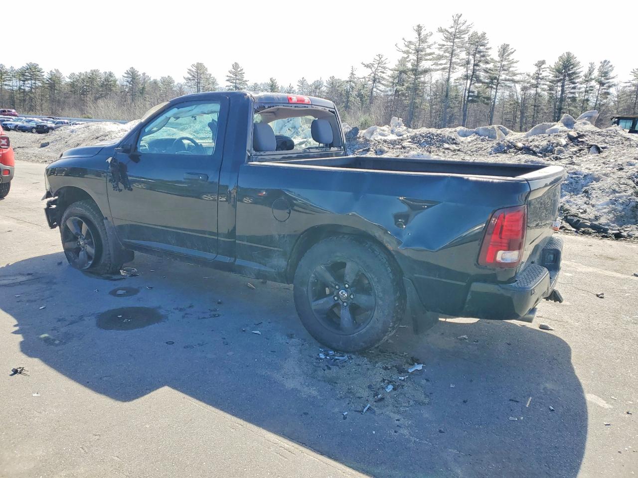 2014 RAM 1500 ST photo 3