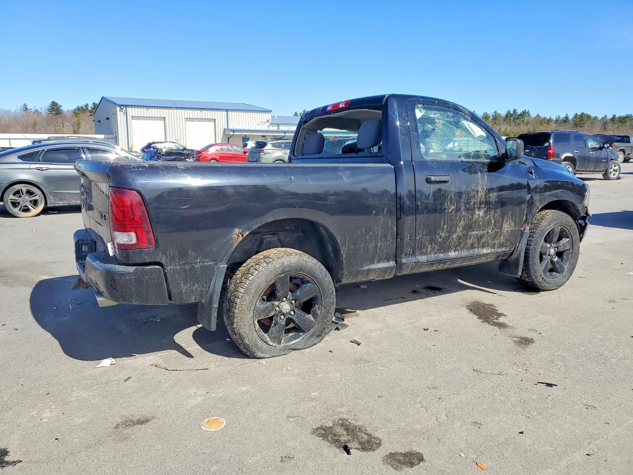 2014 RAM 1500 ST photo 5