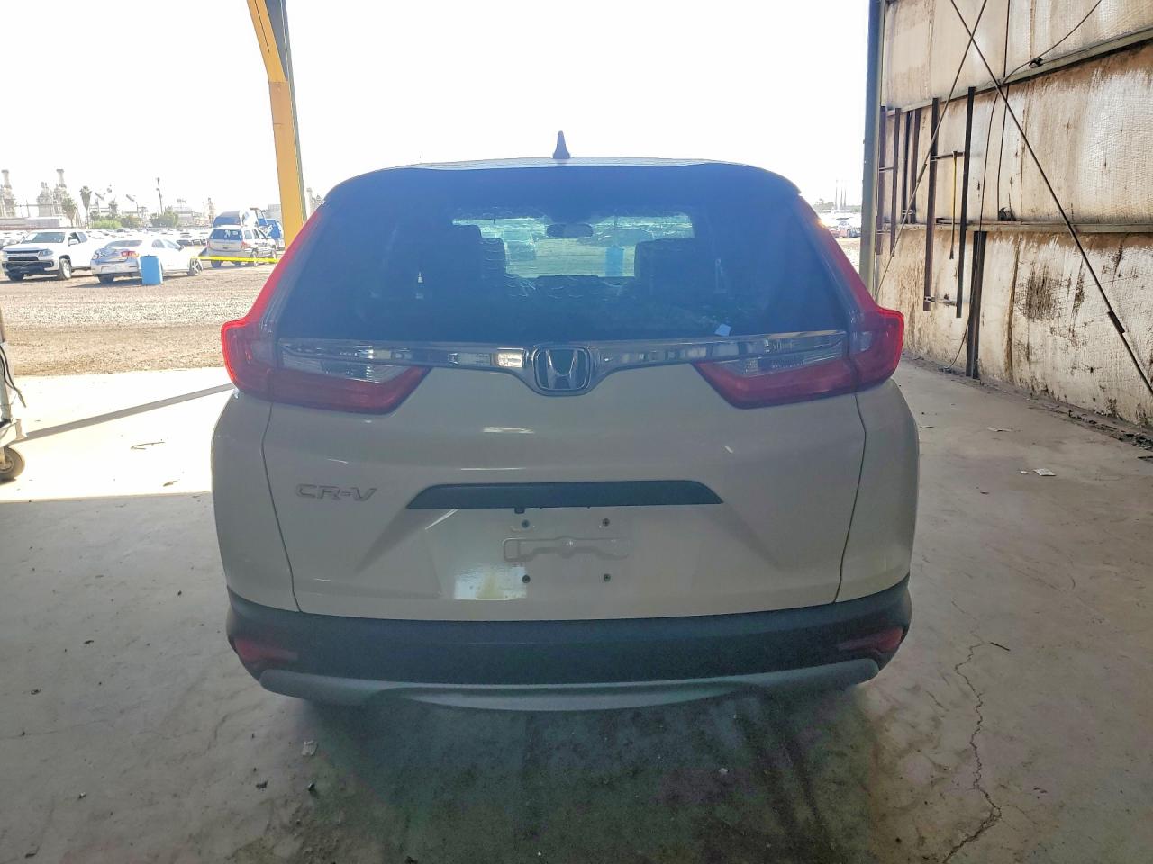 2018 HONDA CR-V LX photo 16