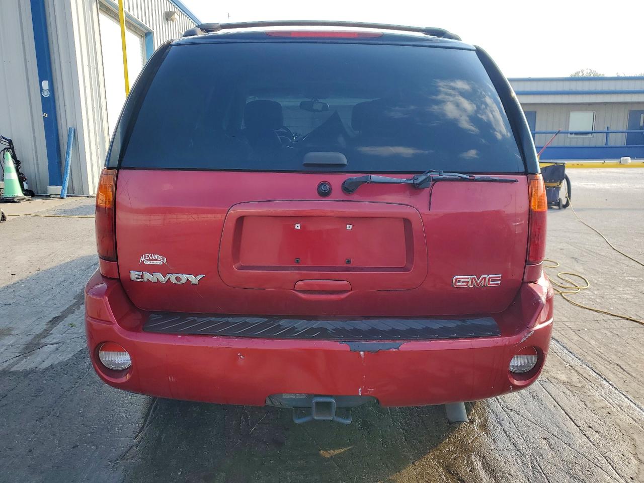 2005 GMC ENVOY photo 6