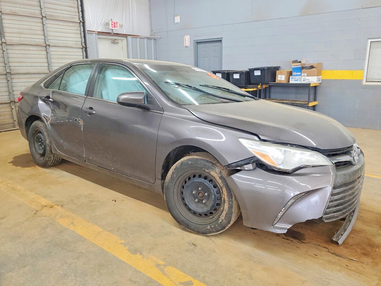 2016 TOYOTA CAMRY LE photo 7