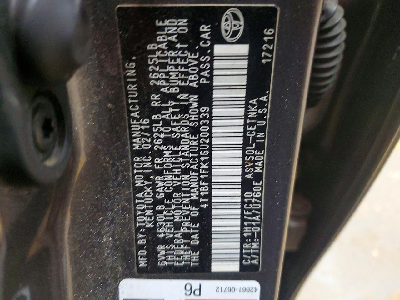 2016 TOYOTA CAMRY LE photo 23
