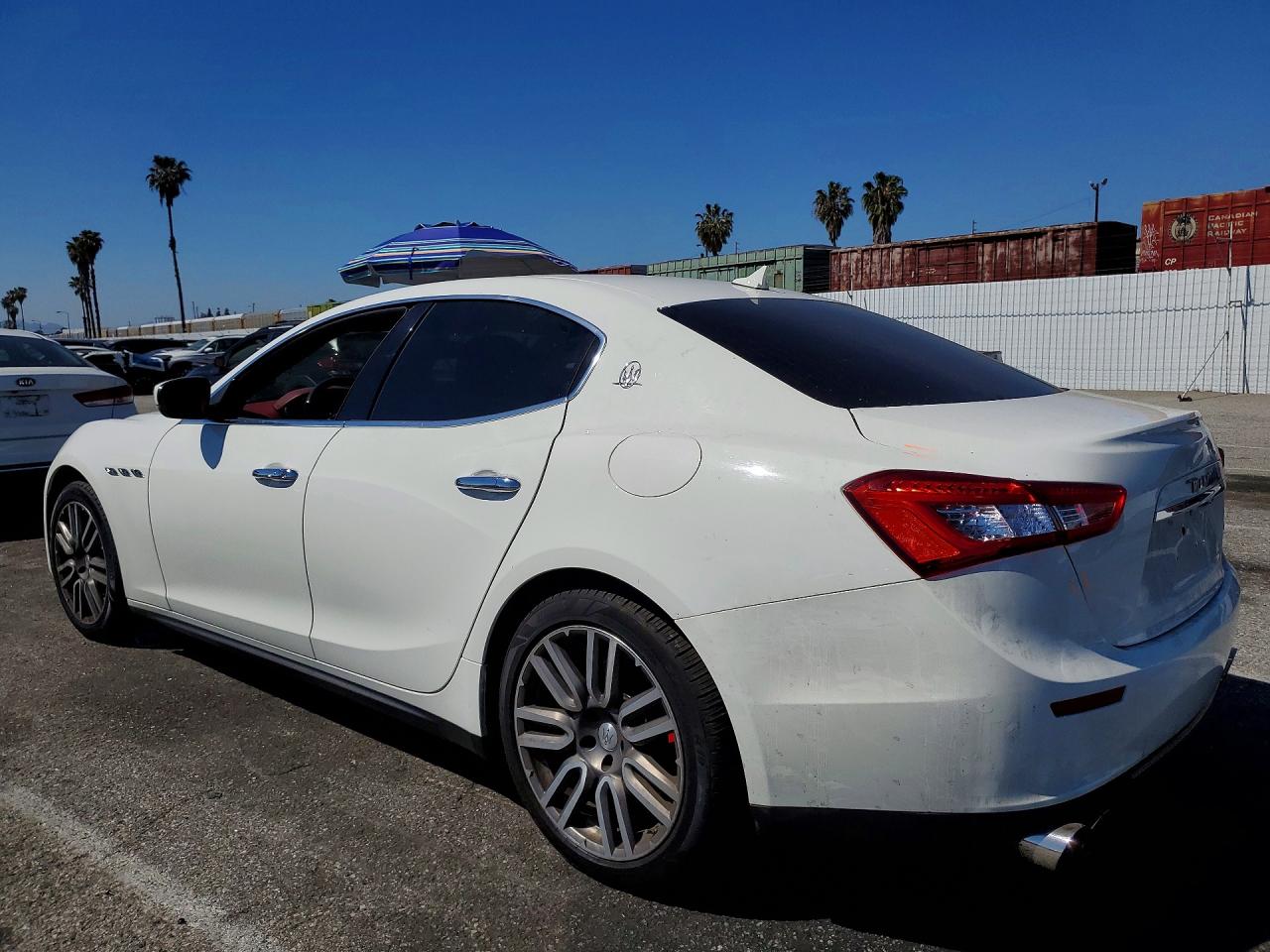 2017 MASERATI GHIBLI photo 3