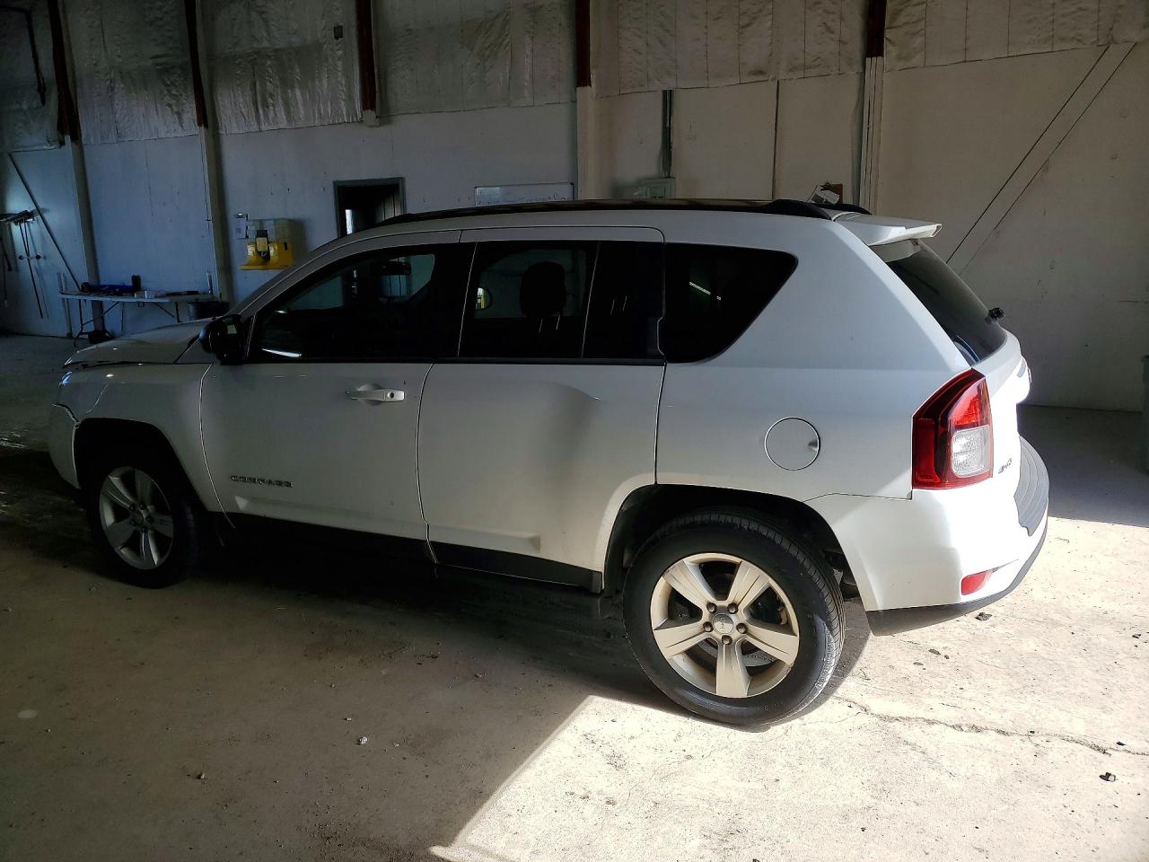 2014 JEEP COMPASS SPORT photo 3