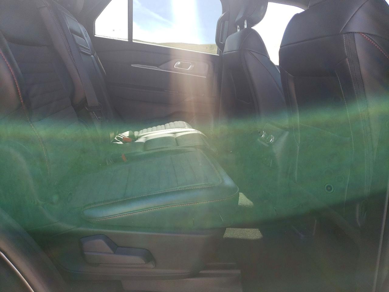 2025 FORD EXPLORER ST-LINE photo 11