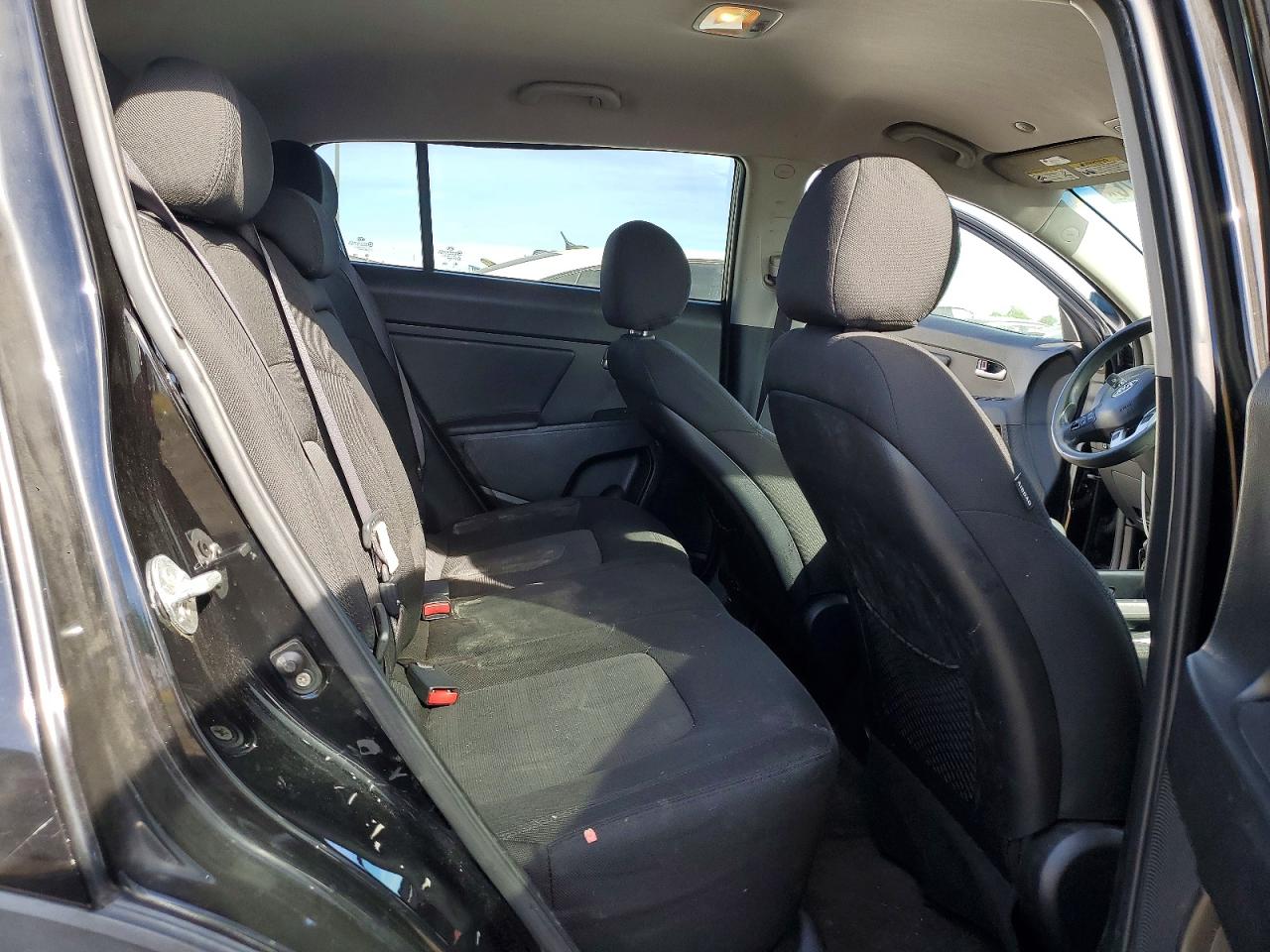 2012 KIA SPORTAGE LX photo 21