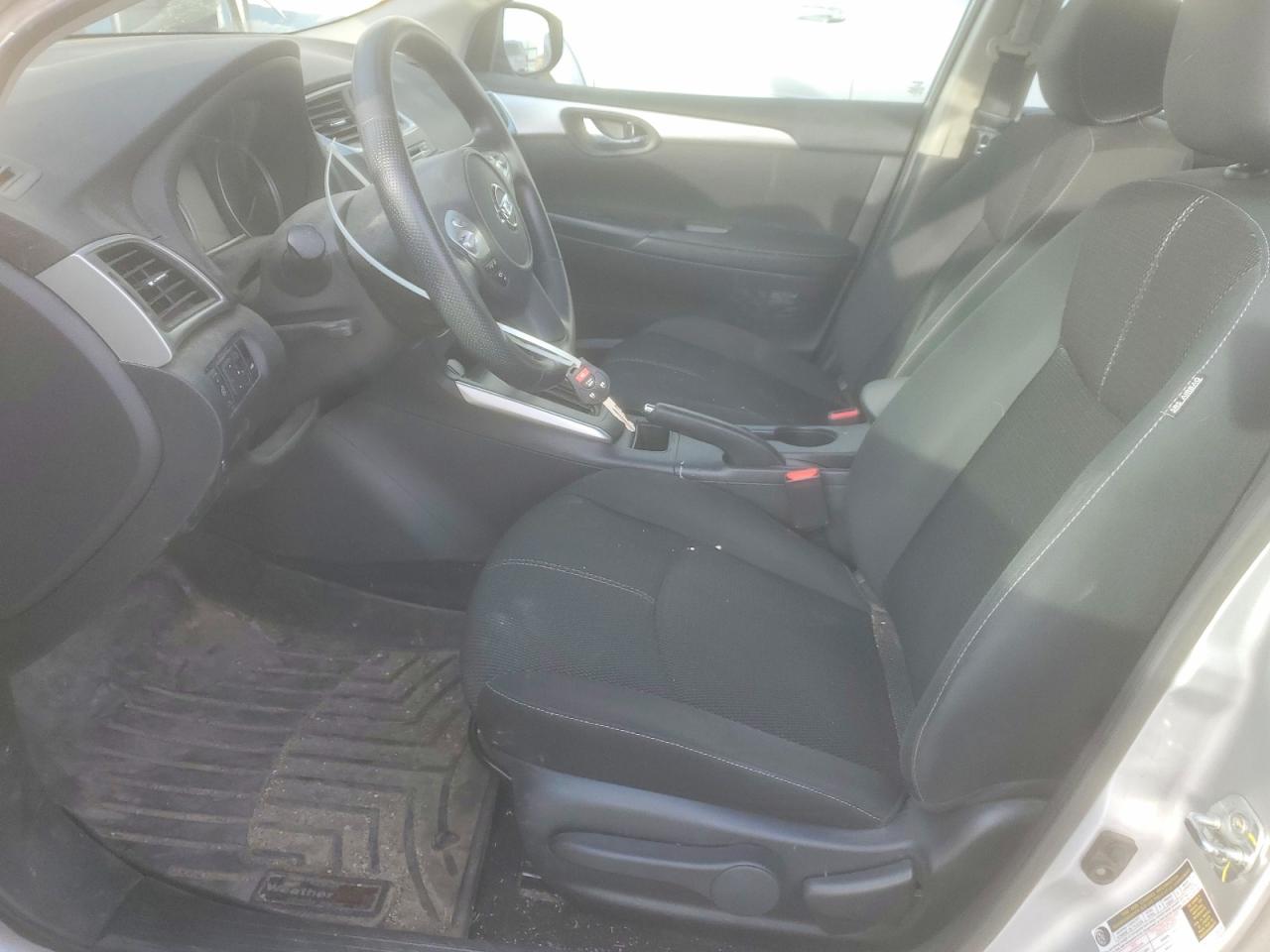 2018 NISSAN SENTRA S photo 13
