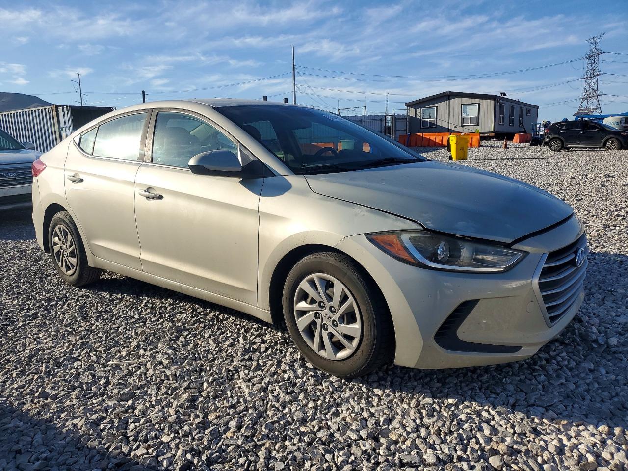 2017 HYUNDAI ELANTRA SE photo 7