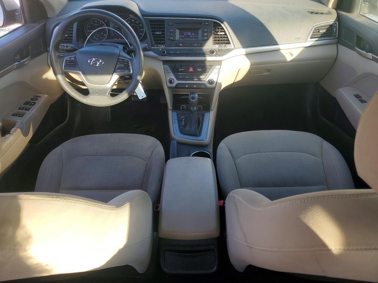 2017 HYUNDAI ELANTRA SE photo 15