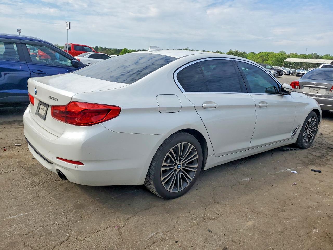 2019 BMW 530 XI photo 7