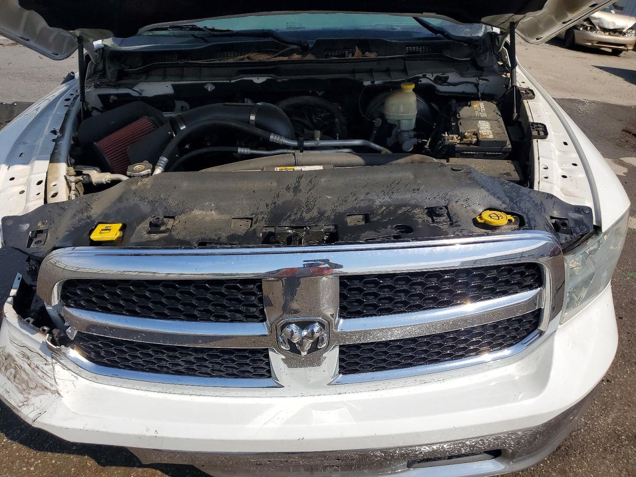 2016 RAM 1500 SLT photo 21