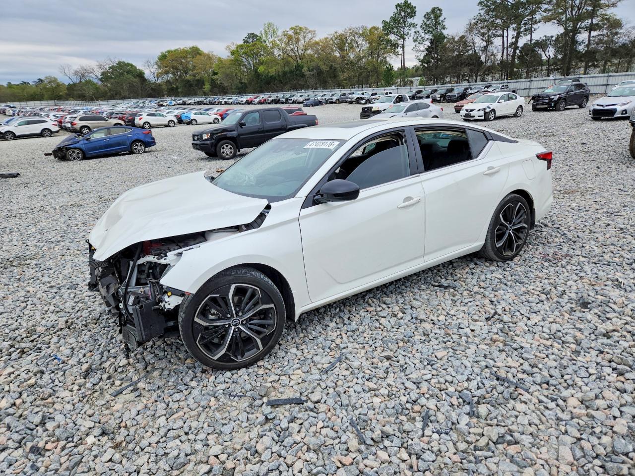 2024 NISSAN ALTIMA