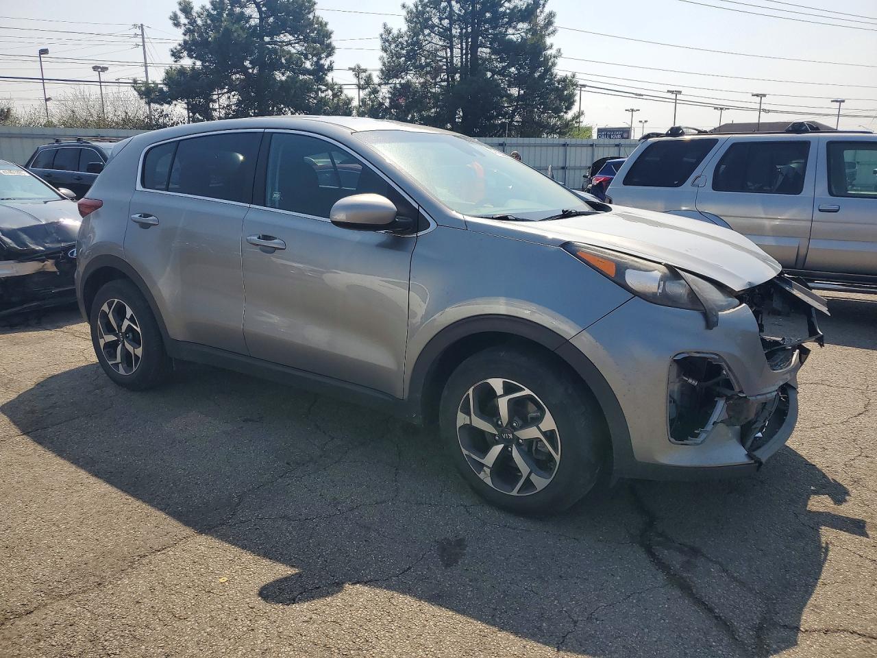 2020 KIA SPORTAGE LX photo 4