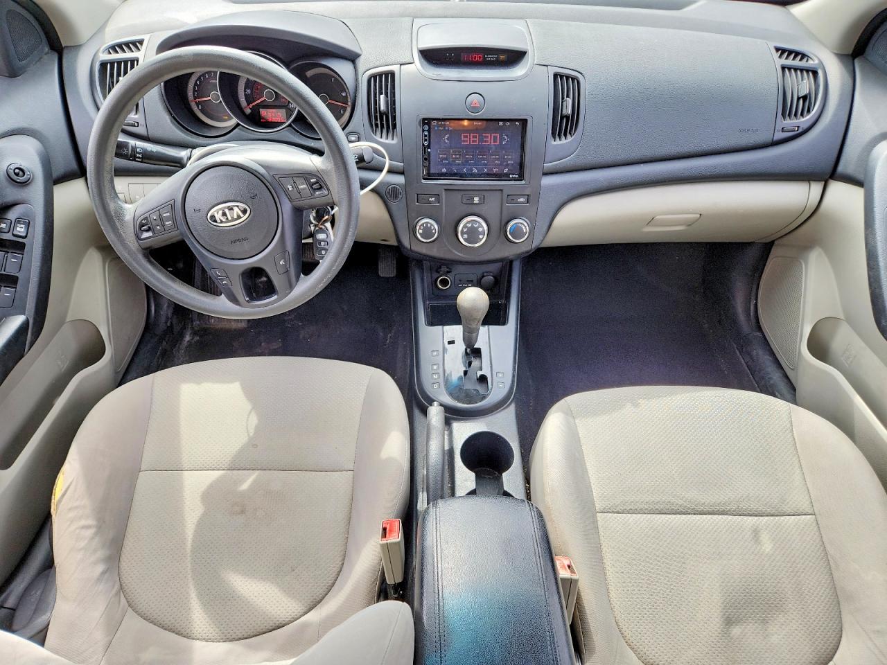 2010 KIA FORTE EX photo 15