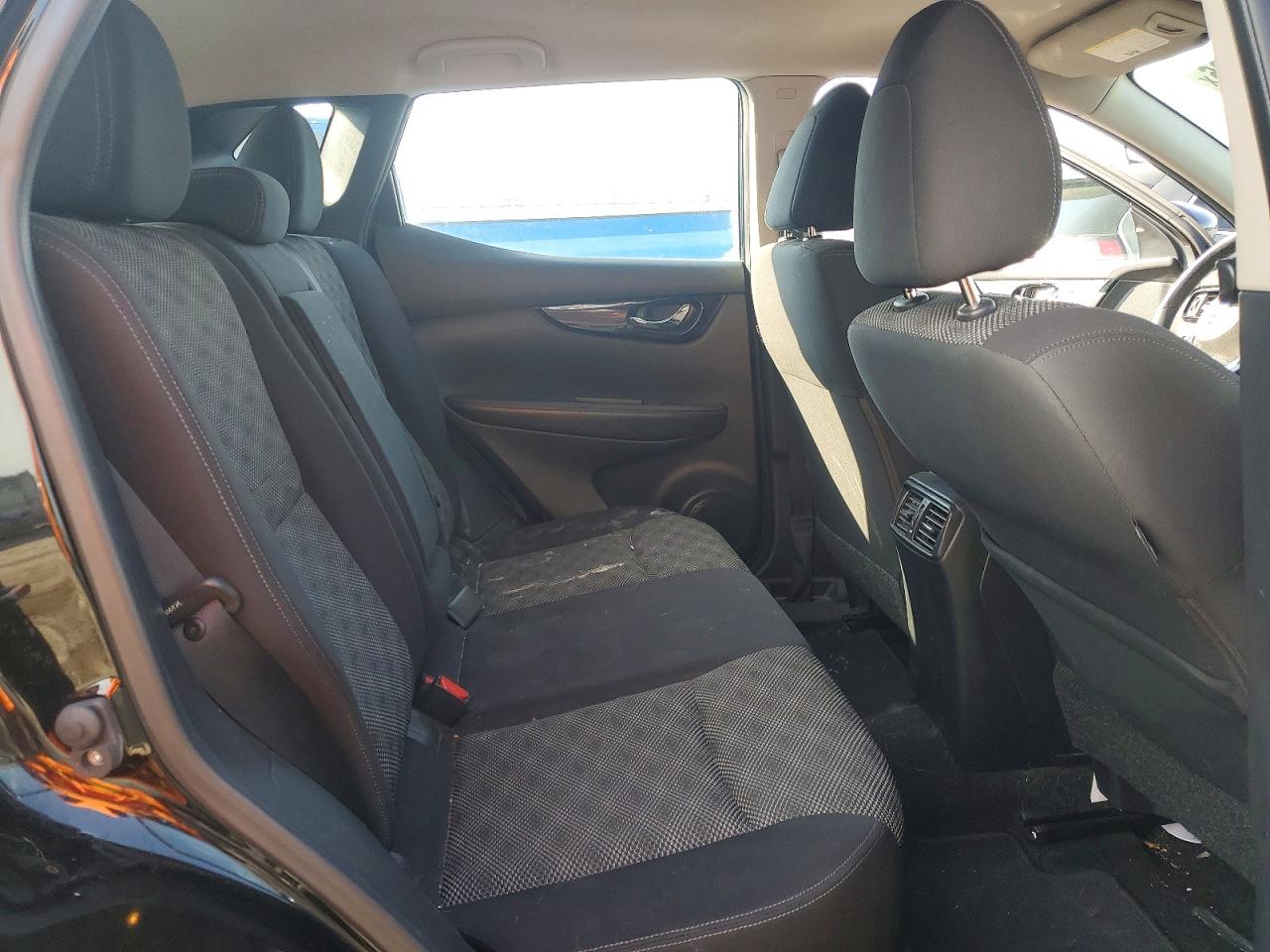 2019 NISSAN ROGUE SPORT photo 31