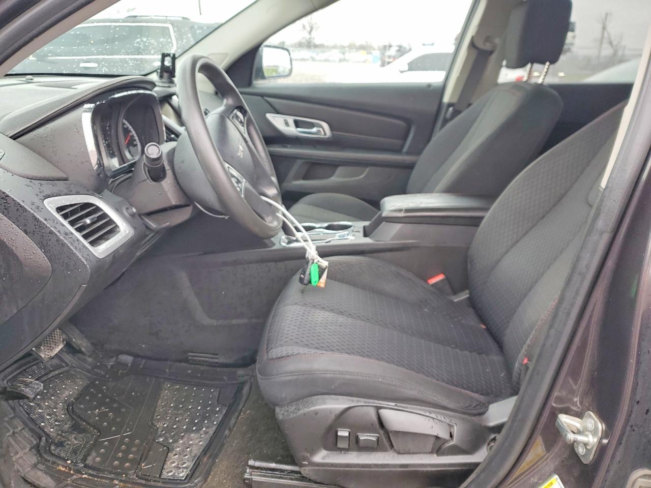 2015 GMC TERRAIN SLE photo 13