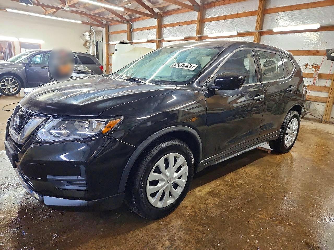2017 NISSAN ROGUE