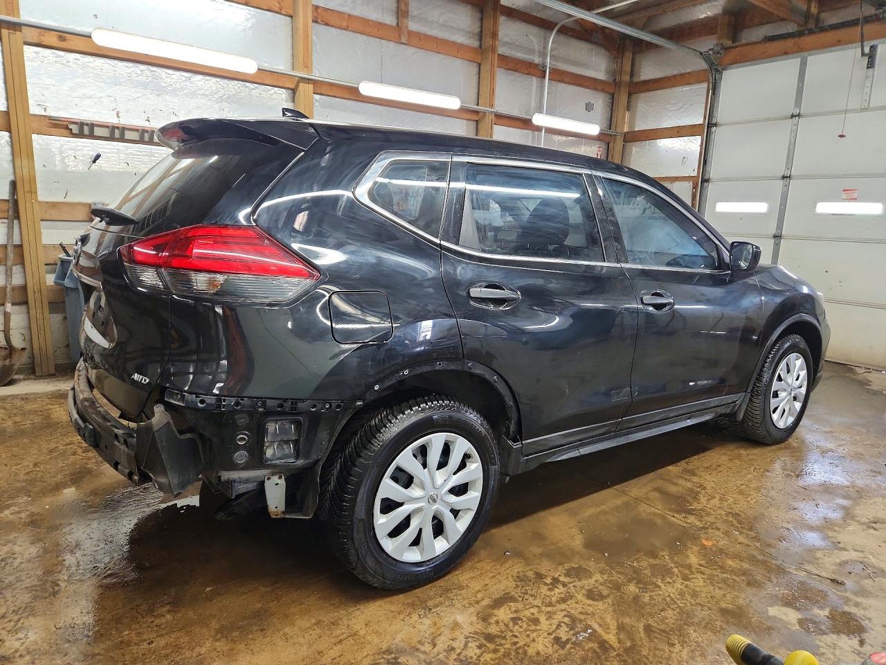 2017 NISSAN ROGUE S photo 5