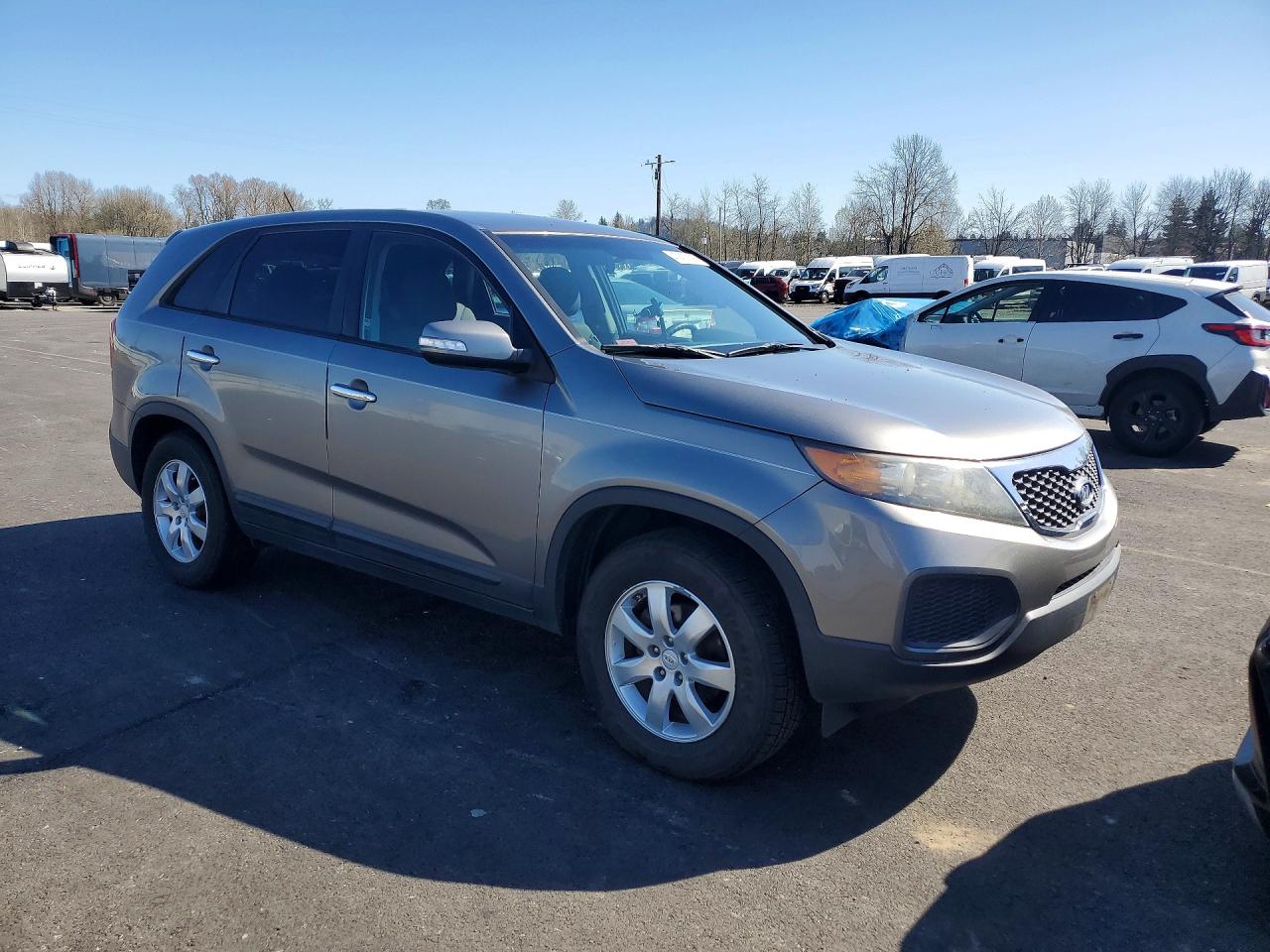 2012 KIA SORENTO LX photo 4
