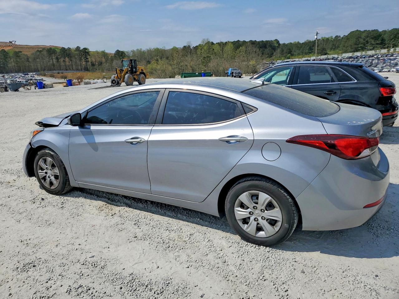 2016 HYUNDAI ELANTRA SE photo 2