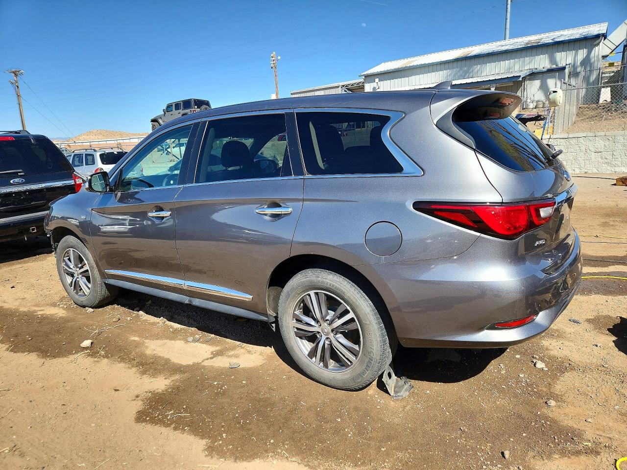 2020 INFINITI QX60 PURE photo 3