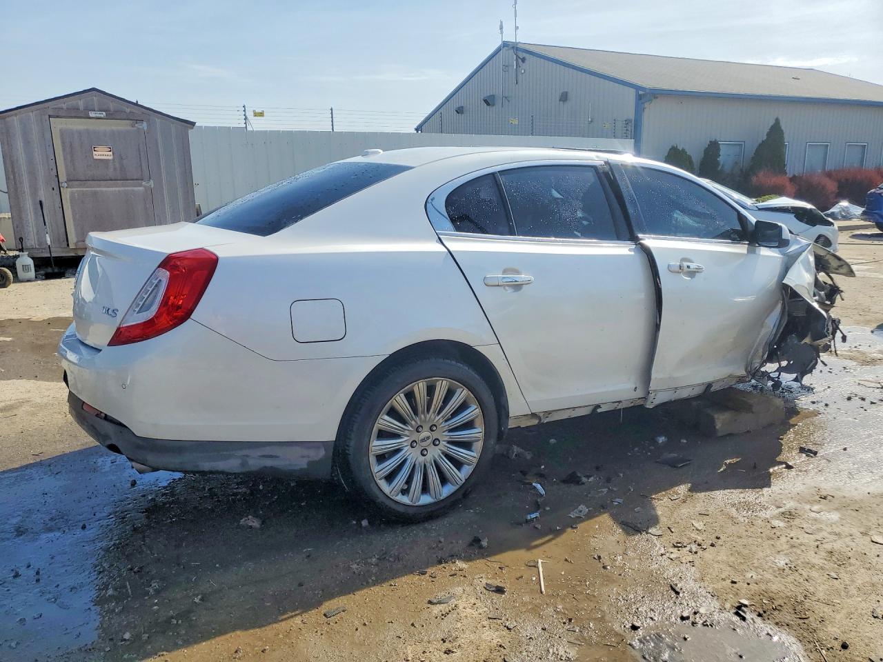 2013 LINCOLN MKS photo 3