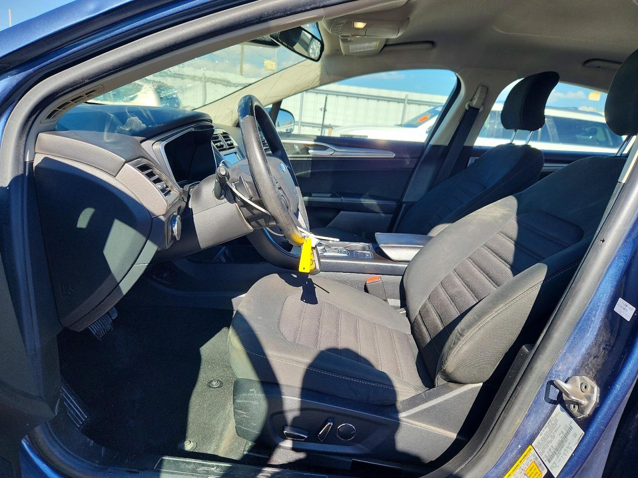 2019 FORD FUSION SE photo 7