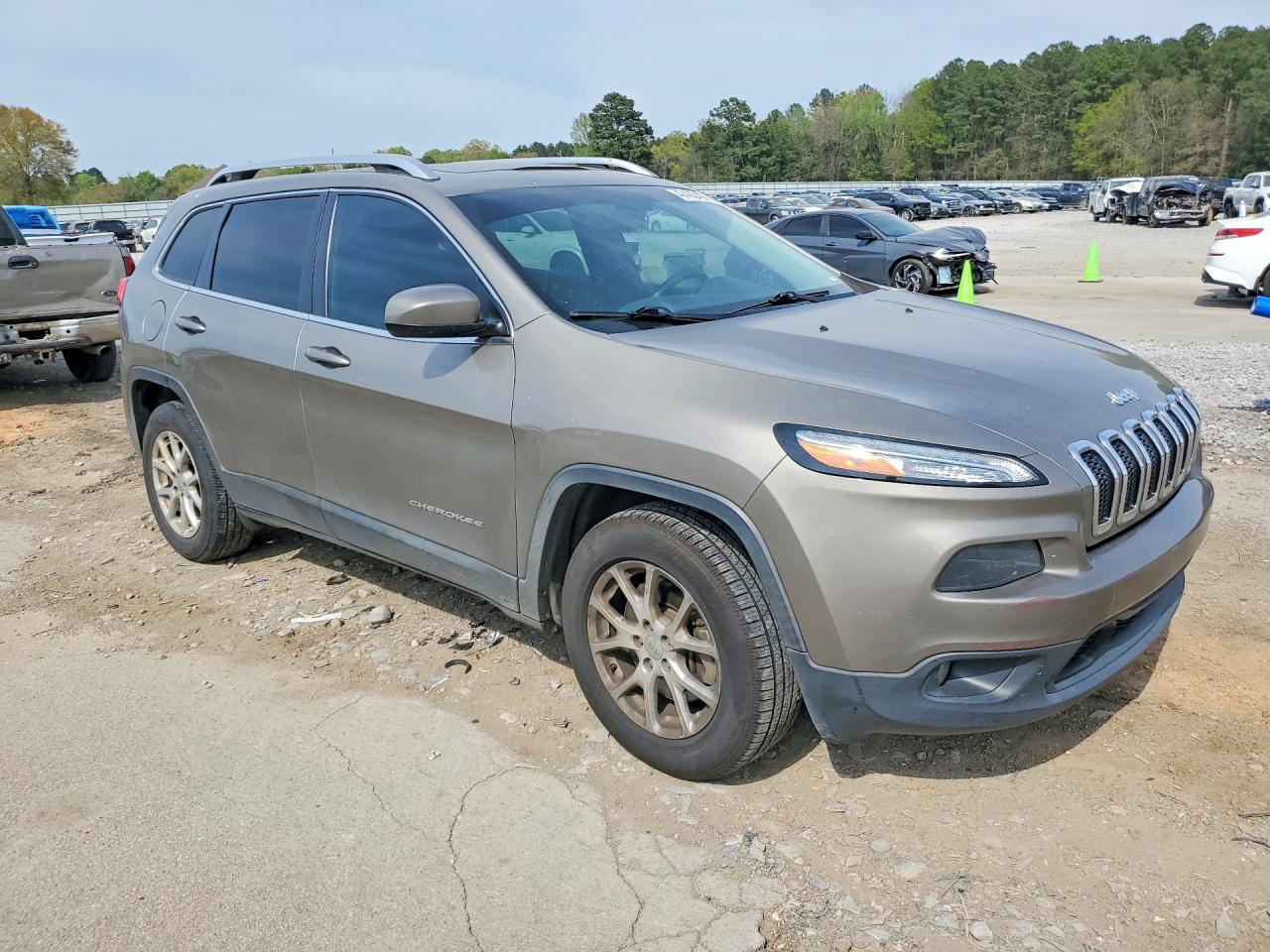 2017 JEEP CHEROKEE LATITUDE photo 7