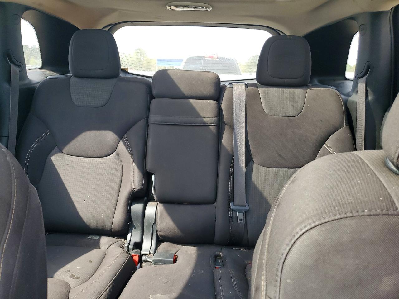 2017 JEEP CHEROKEE LATITUDE photo 19