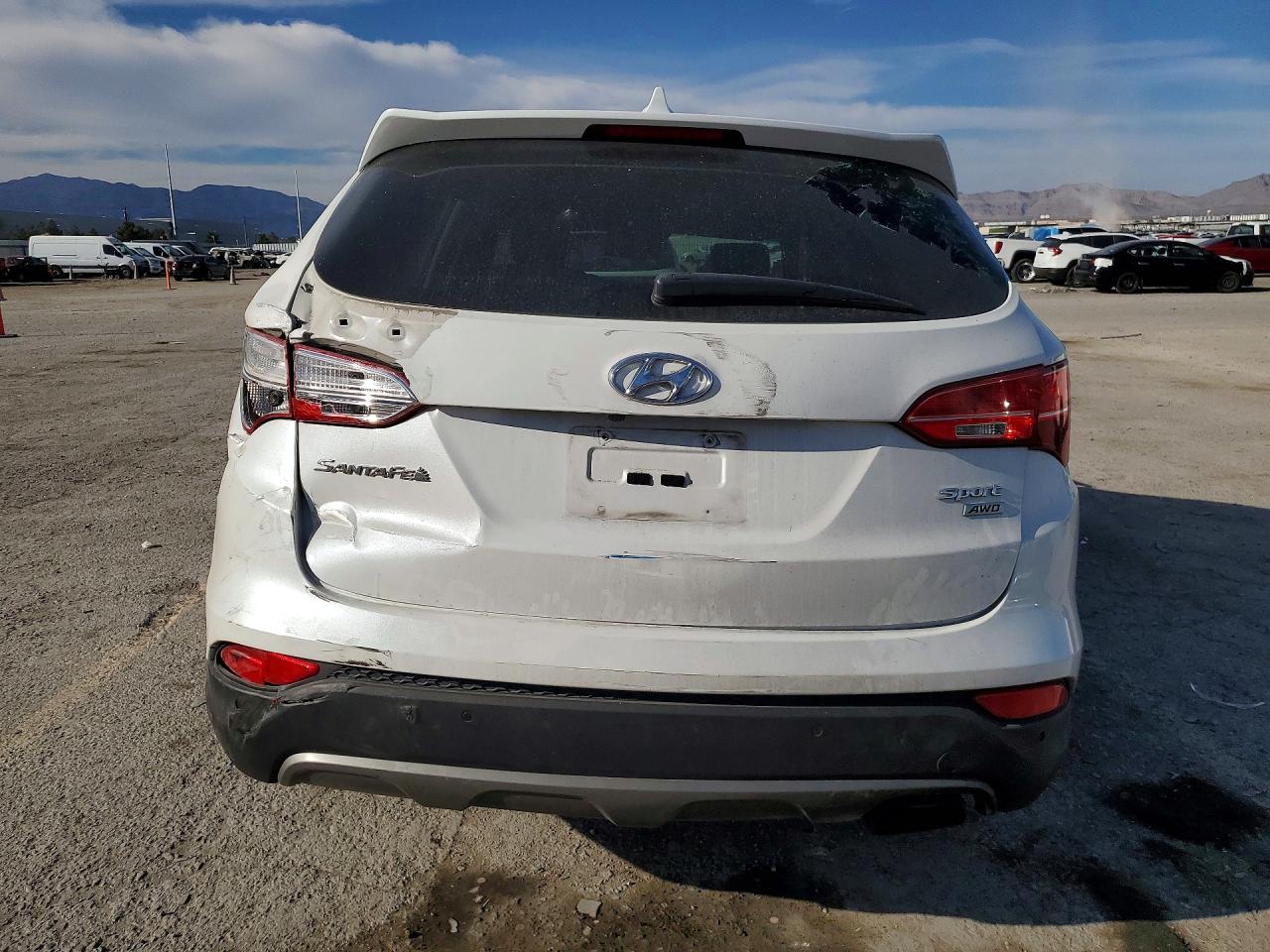 2014 HYUNDAI SANTA FE SPORT 2.4L photo 6