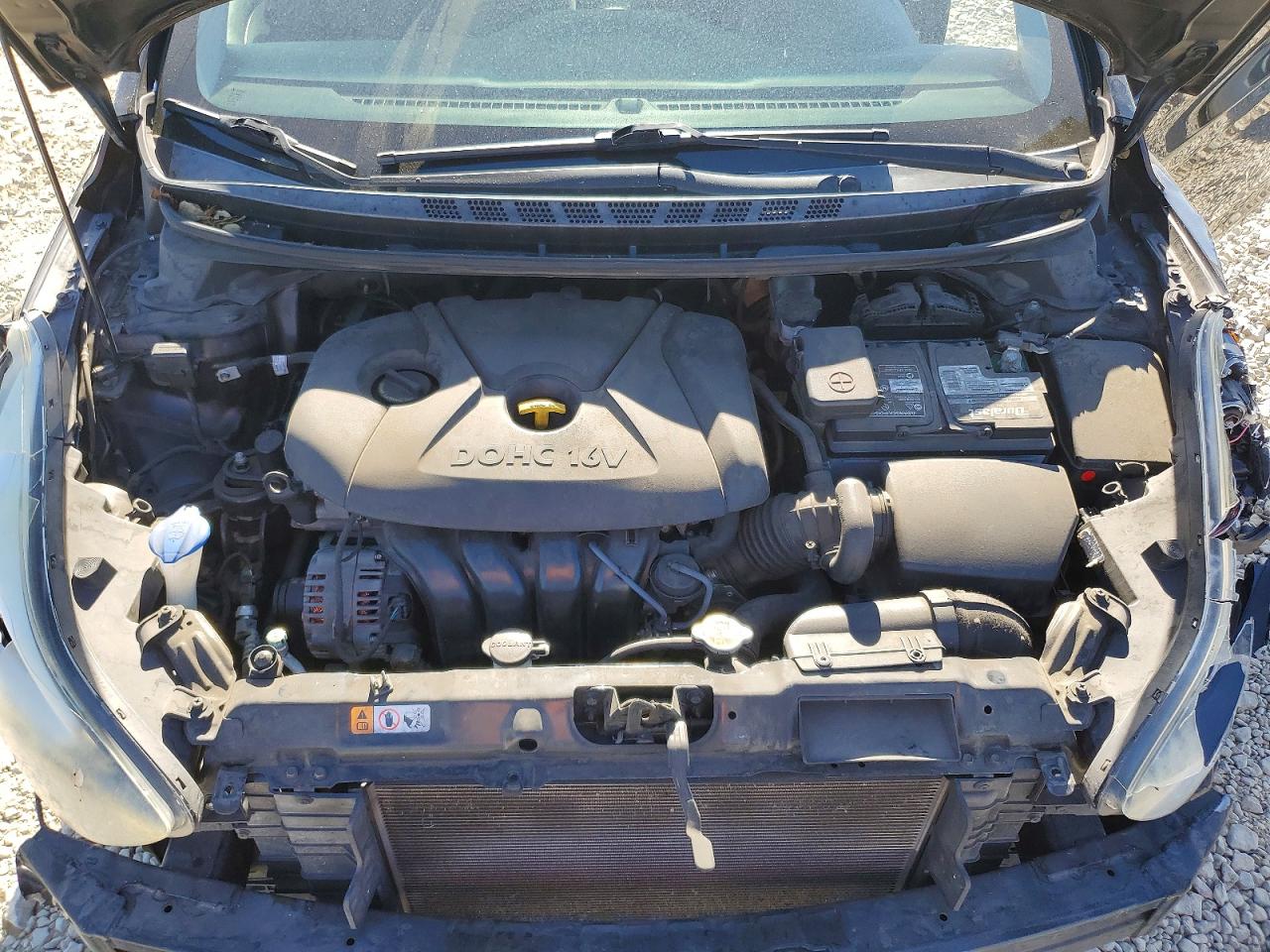 2015 HYUNDAI ELANTRA SE photo 31