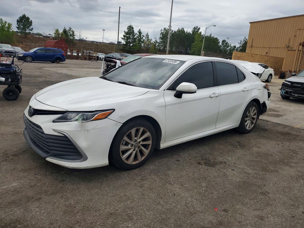 2023 TOYOTA CAMRY