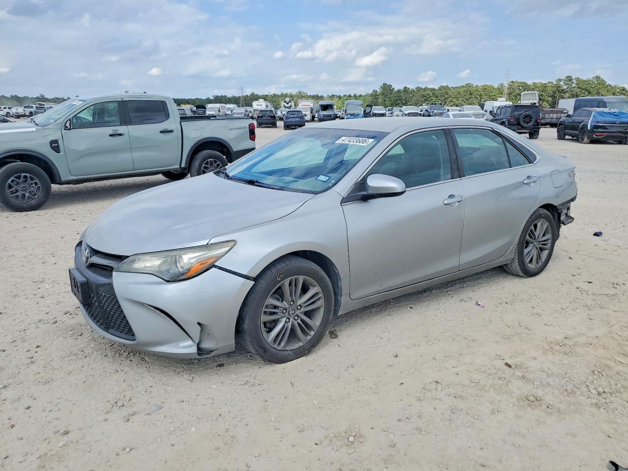 2016 TOYOTA CAMRY