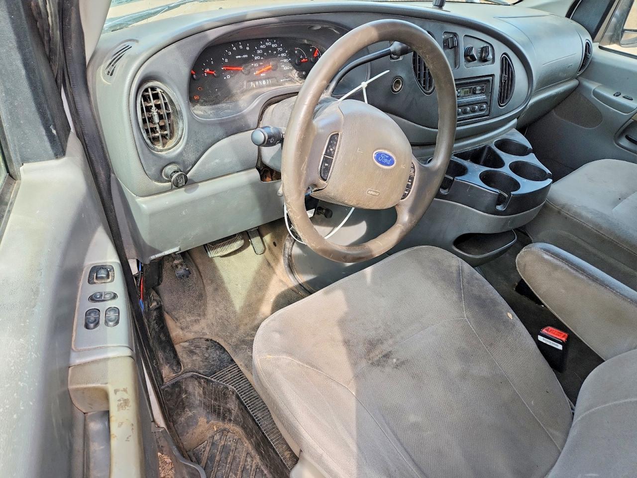2006 FORD E250 UTILITY / SERVICE VAN photo 22