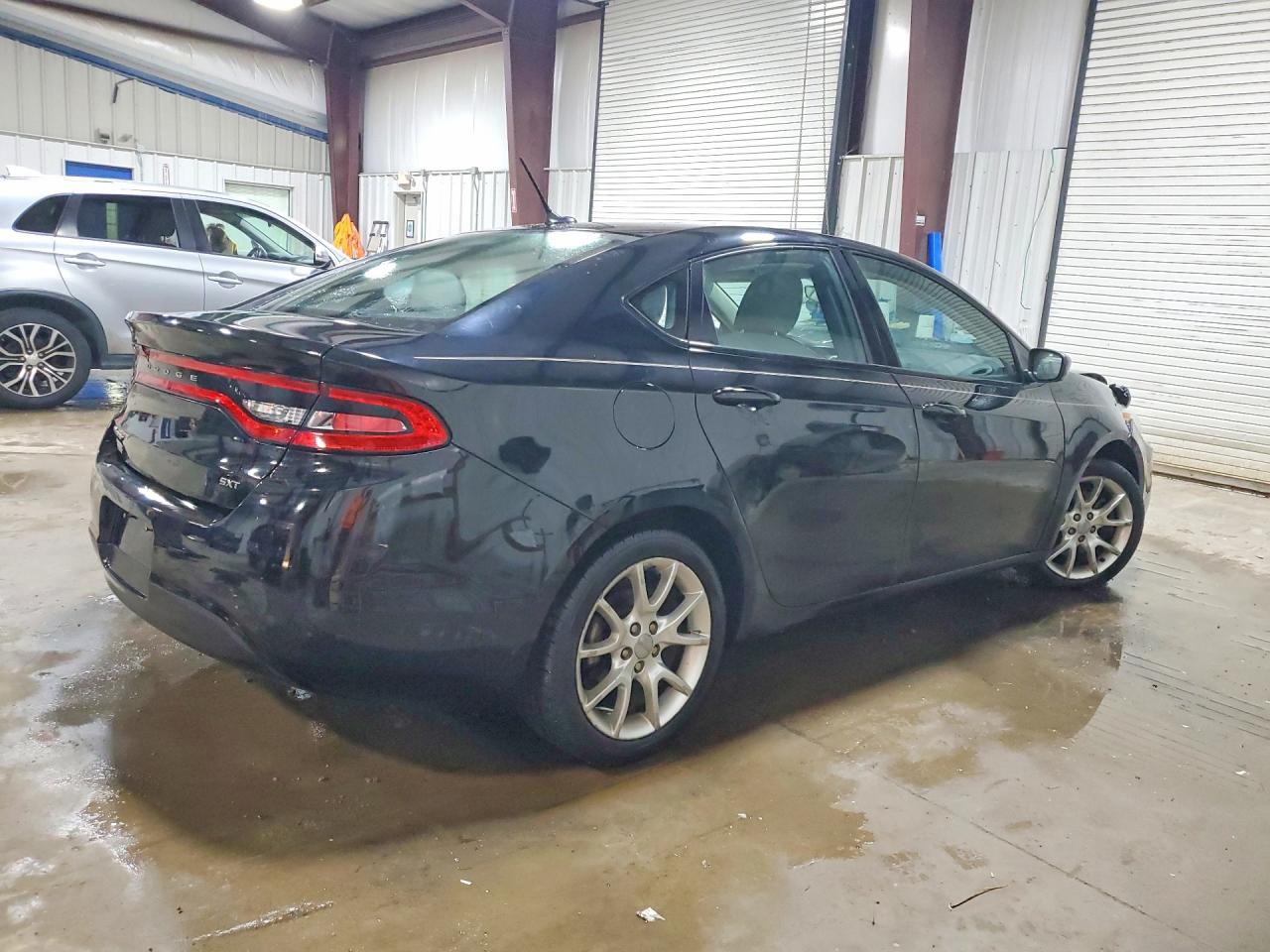2013 DODGE DART SXT photo 5