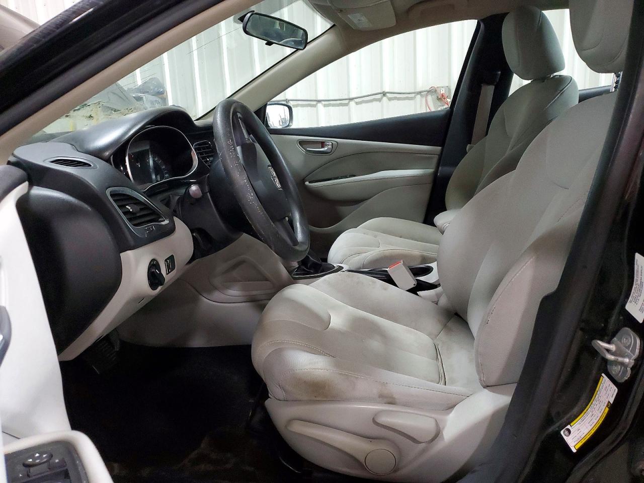 2013 DODGE DART SXT photo 13
